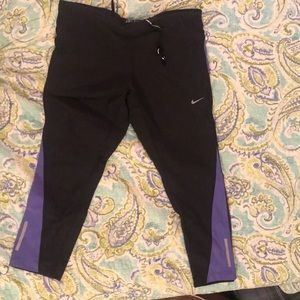 Nike capris
